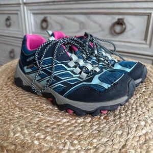 Merrell Girls Kids Blue and Pink Waterproof Trail Shoes in Size 1